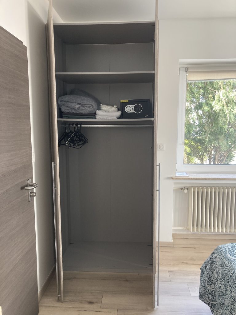 Bedroom Dudhome 7