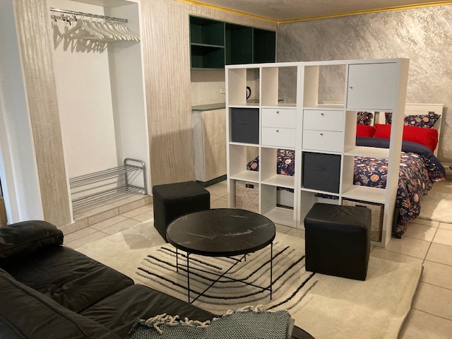 Leudelange, Room 6