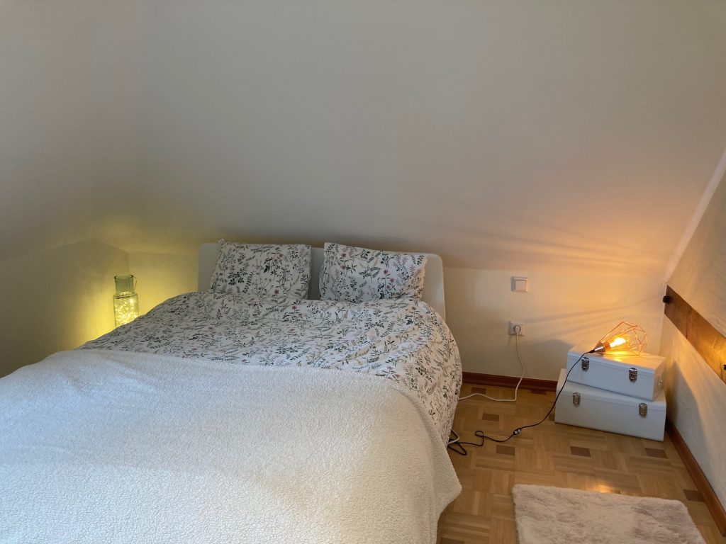 Leudelange, Room 5