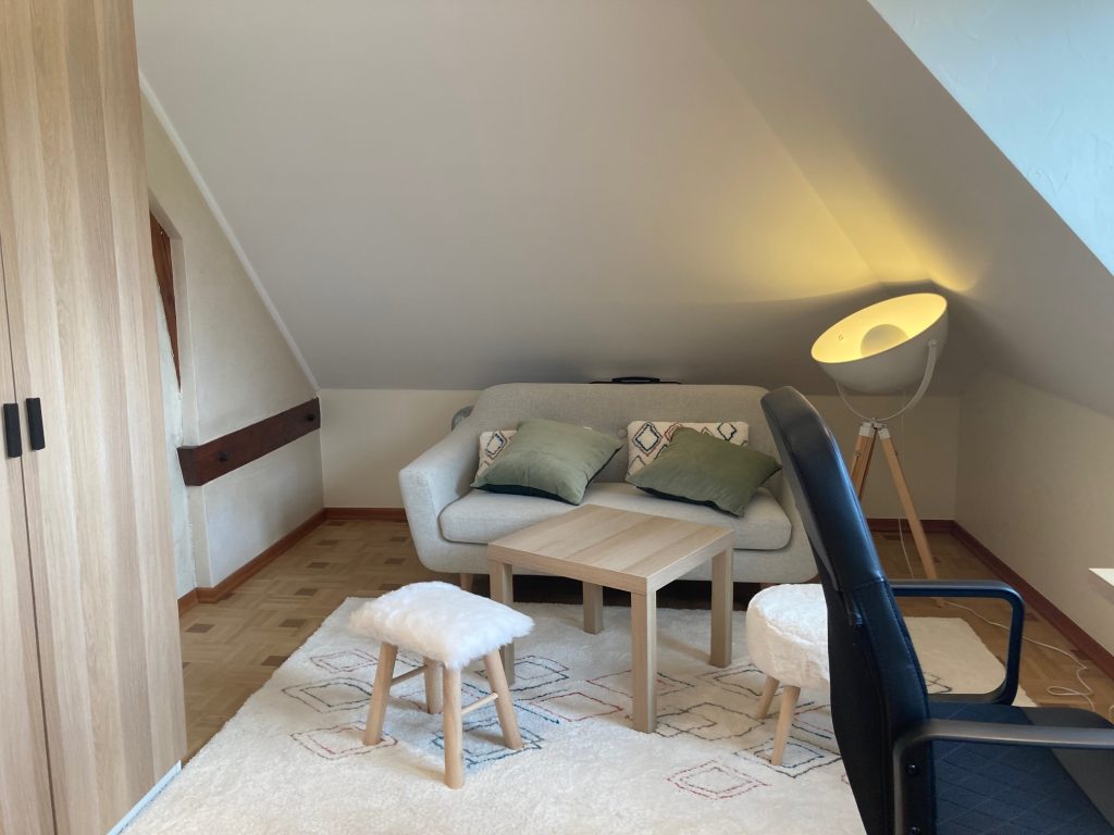 Leudelange, Room 5