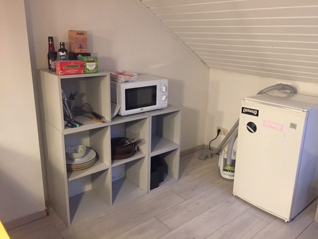 Student room with kitchen