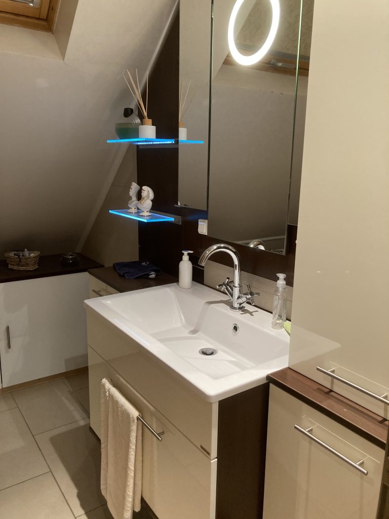Leudelange bathroom