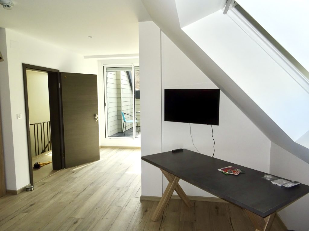 Dudhome Chambre 8
